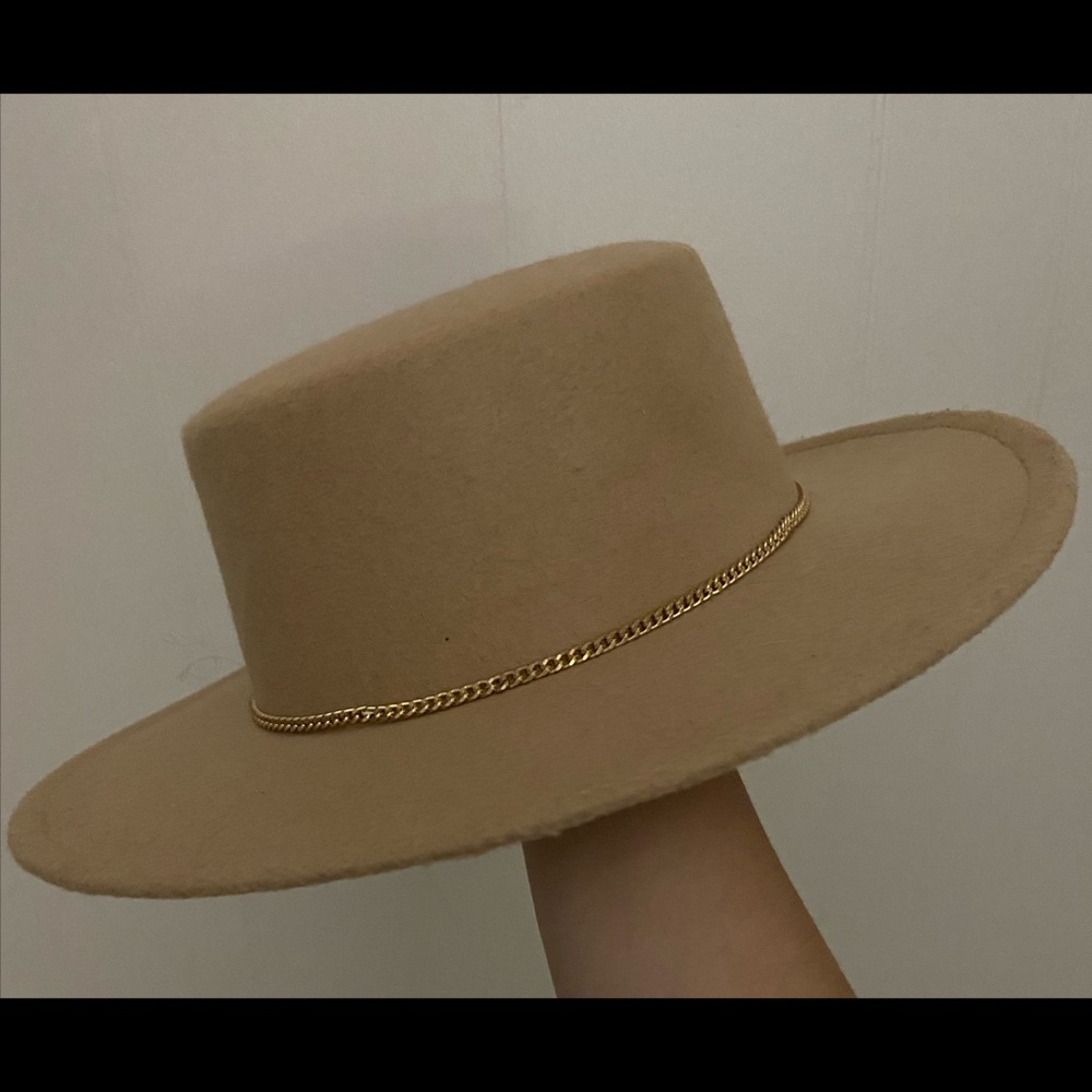 Cute Hat perfect for fall!